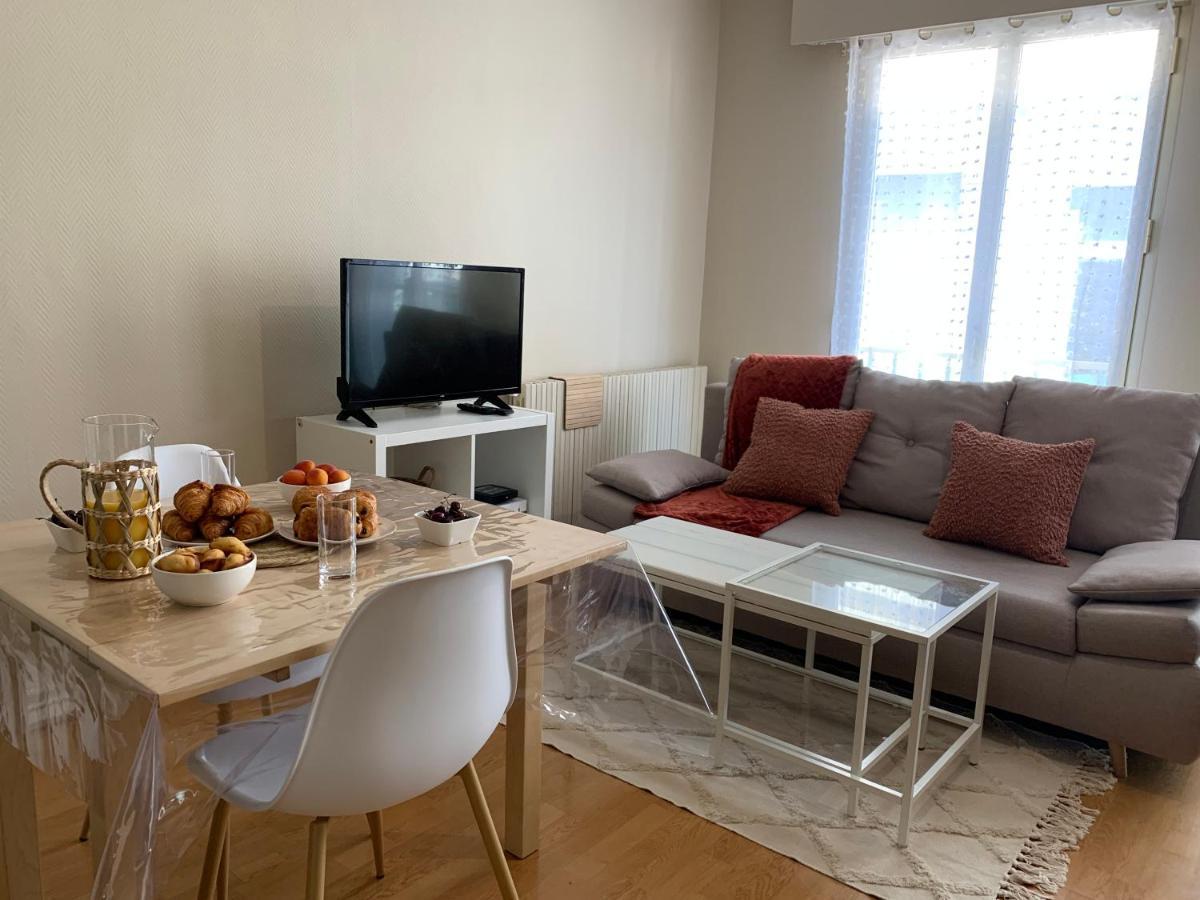 Joli Appartement En Plein Centre Libourne Exterior foto